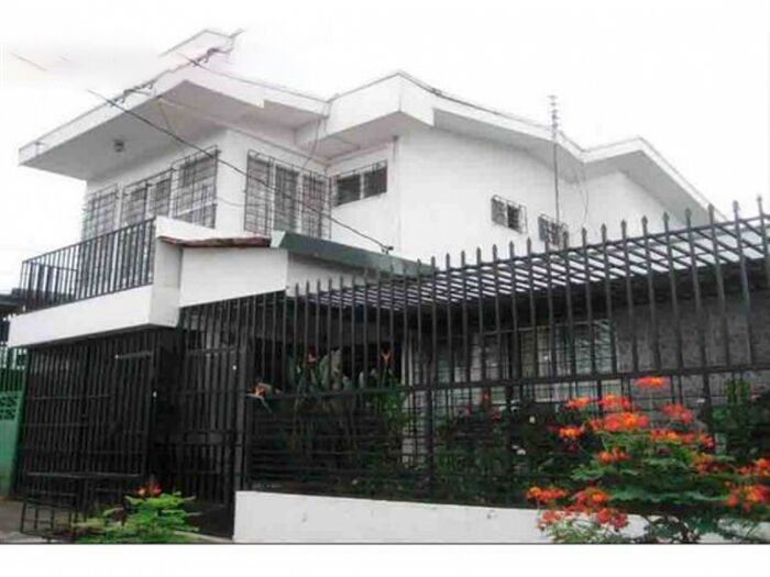 VENTA DE CASA Y APTO PARA REMODELAR, SAN FRANCISCO DOS RIOS,LOS SAUCES en San Francisco de Dos Ríos, San José — $180,000