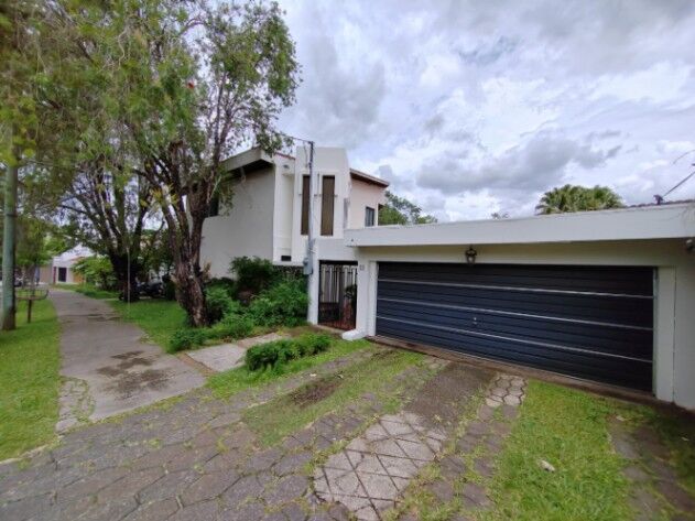 Venta de Casa en Sanchez de Curridabat. in Sánchez, Curridabat, San José — $369,000