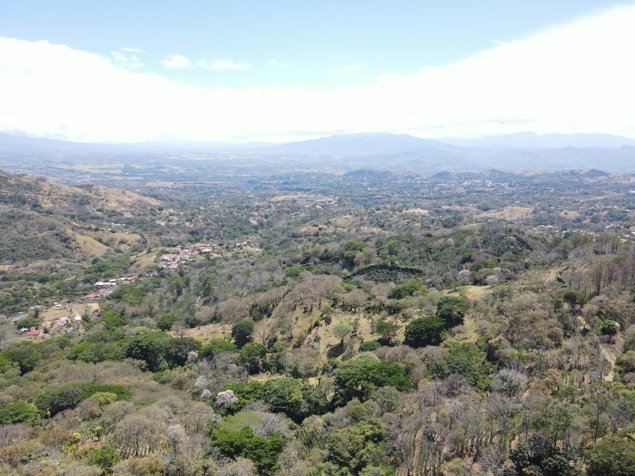 Finca en venta en Atenas, con vistas, manantial de agua, cascada en San José, Atenas, Alajuela — $525,000