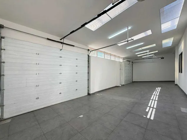 SE ALQUILA CASA CON USO MIXTO EN NUNCIATURA UNA SOLA PLANTA en Pavas, San José — $4,600 - Foto 3 de 27