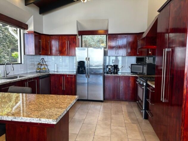 VENDO CASA EN BARVA DE HEREDIA. en Barva, Heredia — $639,000