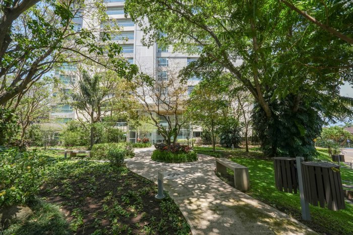 Apartamento de 4 Habitaciones en Central Park in San Rafael, Escazú, San José — $1,200,000