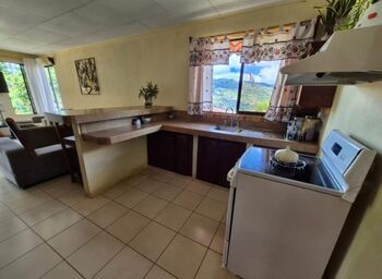 Casa de 3 cuartos, Villa Nueva, Perez Zeledon en San Isidro De El General, Pérez Zeledón, San José — $89,999 - Foto 4 de 17