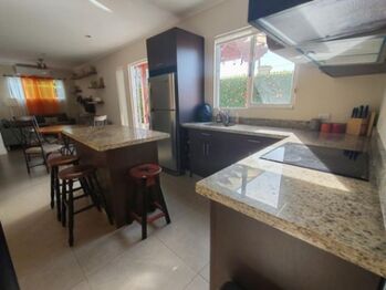Venta de Casa Amoblada en Garabito, Puntarenas. in Jacó, Garabito, Puntarenas — $269,000 - Photo 5 of 20