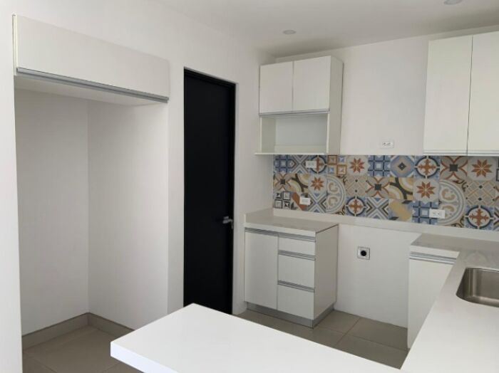 CASA EN VENTA, SAN ANTONIO ESCAZÚ, $280.000 Cod#25-142 in San Antonio, Escazú, San José — $280,000