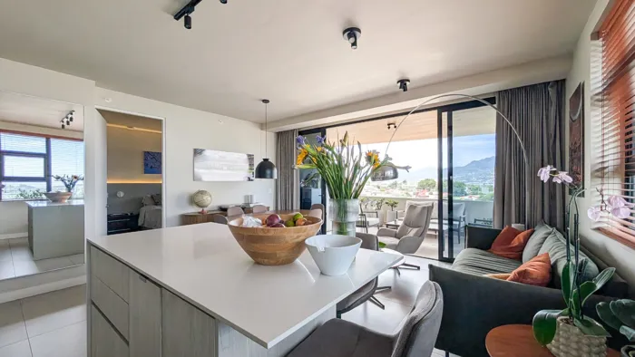 Alterego Nunciatura 3 habitaciones con linea blanca AC in Mata Redonda, San José — $378,000