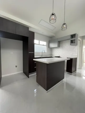 Casa moderna en venta en Grecia, Alajuela. in Grecia, Alajuela — $78,500,000 - Photo 3 of 13