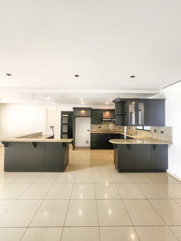 REMATE BANCARIO EN CONDOMINIO – POZOS, SANTA ANA en Pozos, Santa Ana, San José — $310,000 - Foto 2 de 29