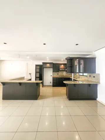 REMATE BANCARIO EN CONDOMINIO – POZOS, SANTA ANA en Pozos, Santa Ana, San José — $310,000 - Foto 2 de 29