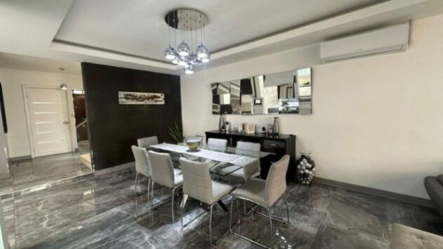 Venta de Casa en San Rafael de Escazú. RAH 26-1053 en San Rafael, Escazú, San José — $380,000