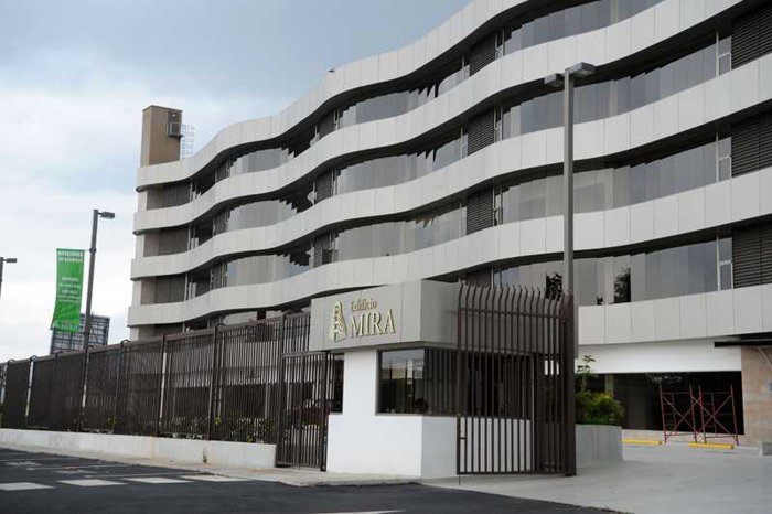 Oficinas en alquiler | Edificio Mira, Zapote en Zapote, San José — $4,361