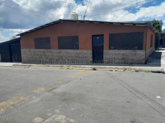 Venta de Casa Esquinera en Vásquez Coronado-San Isidro. RAH 26-1857 en San Isidro, Vázquez de Coronado, San José — ₡ 54 000 000