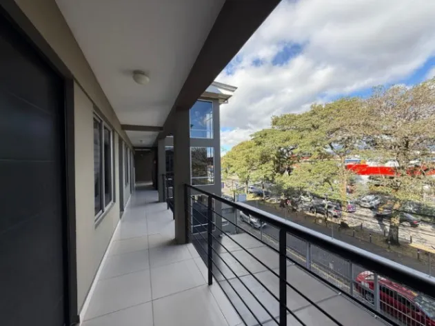 VENDO APARTAMENTO EN SAN FCO DE DOS RÍOS. en San Francisco de Dos Ríos, San José — ₡ 59 000 000
