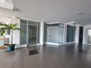 ALQUILER DE EDIFICIO DE LOCALES COMERCIALES, MORAVIA, PLAZA DORADA in San Vicente, Moravia, San José — 800 000 ₡ - Photo 5 of 23