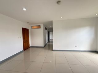 APARTAMENTO EN ALQUILER EN CONDOMINIO LA FLORESTA, TRES RÍOS en Tres Ríos, La Unión, Cartago — 650 000 ₡ - Foto 3 de 11