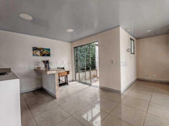 MLS-26-1627 LS ALQUILER APARTAMENTO SAN ISIDRO HEREDIA in San Isidro, Heredia — $850