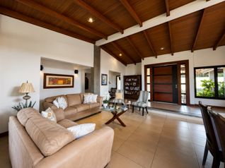 Casa de Una Planta en Venta en Piedades de Santa Ana, con Terreno in Piedades, Santa Ana, San José — $733,000 - Photo 4 of 22