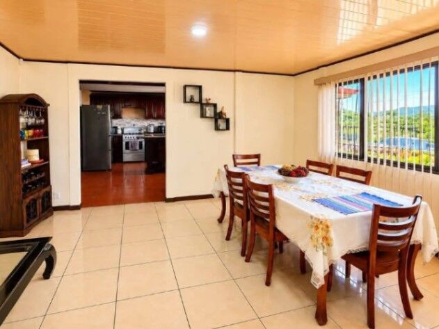 Casa Moderna de 4 Hab con Gran Patio en Tarrazú in San Marcos, Tarrazú, San José — ₡ 65 000 000