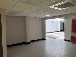 ALQUILER DE OFICINAS, SAN JOSE, URUCA, CENTRO EJECUTIVO LA VIRGEN en Uruca, San José — $7,848 - Foto 3 de 12