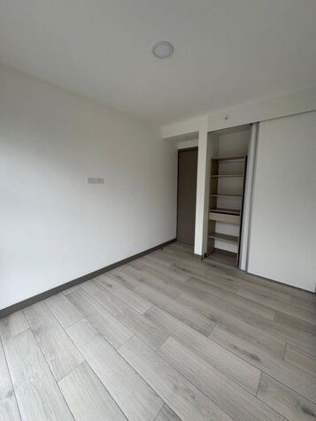 Alquiler de Apartamento en El Núcleo Sabana-Merced, San José. RAH 26-1385 en Merced, San José — ₡ 500 000