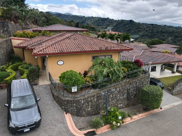 Vendedor motivado – Precio para mudarse inmediatamente en Naranjo, Alajuela — $389,000 - Foto 3 de 35
