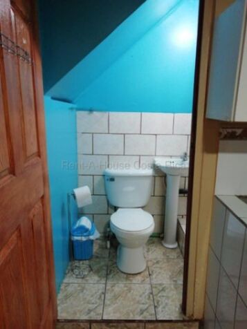 Venta de Casa + Apartaestudio en Desamparados-San Rafael Abajo. en San Rafael Abajo, Desamparados, San José — ₡ 70 000 000