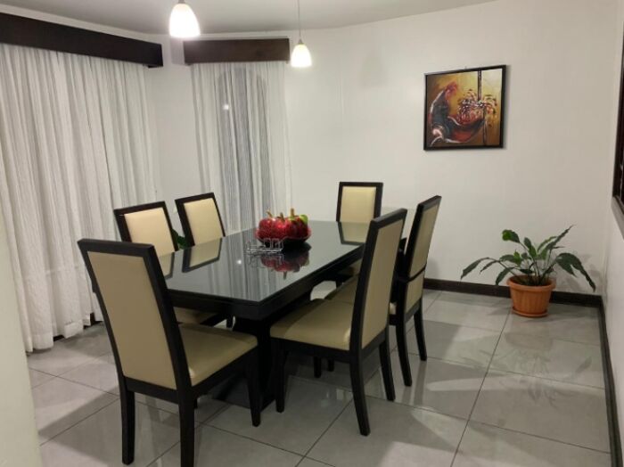DESCUBRE ESTA HERMOSA CASA ES UNA JOYA EN EL PARAISO en Palmares, Alajuela — $970,000