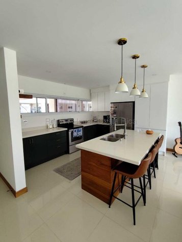 CASA EN VENTA EN ULLOA DE HEREDIA en Ulloa, Heredia — $389,000