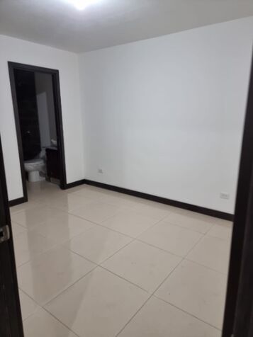 Casa de Alquiler en Condominio Ciudad Del Valle  en El Tejar, El Guarco, Cartago — ₡ 470 000