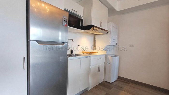 Venta de Apartamento TIPO ESTUDIO en Ser Escalante. RAH 26-2216 en Carmen, San José — $135,000 - Foto 2 de 9