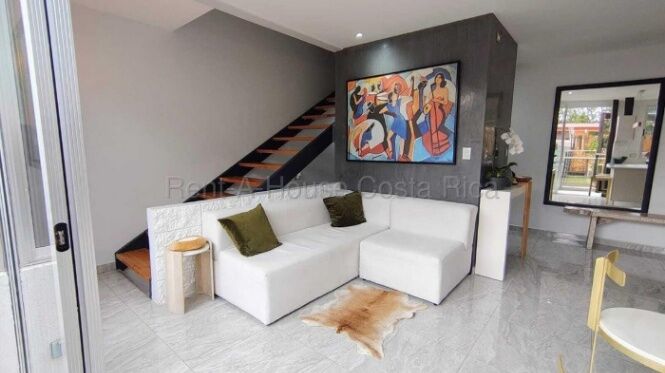 Venta de Casa en Montes de Oca-Sabanilla. RAH 26-2272 in Sabanilla, Montes De Oca, San José — ₡ 99 000 000