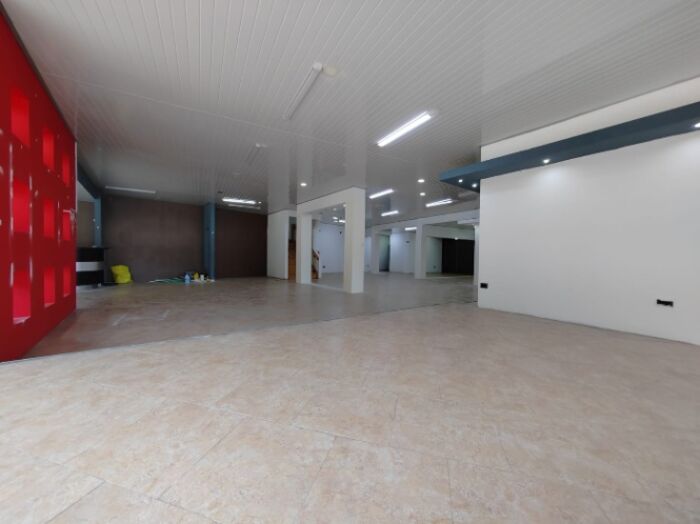 SE VENDE ESPECTACULAR EDIFICIO EN SAN RAMÓN.  en San Ramón, Alajuela — ₡ 650 000 000
