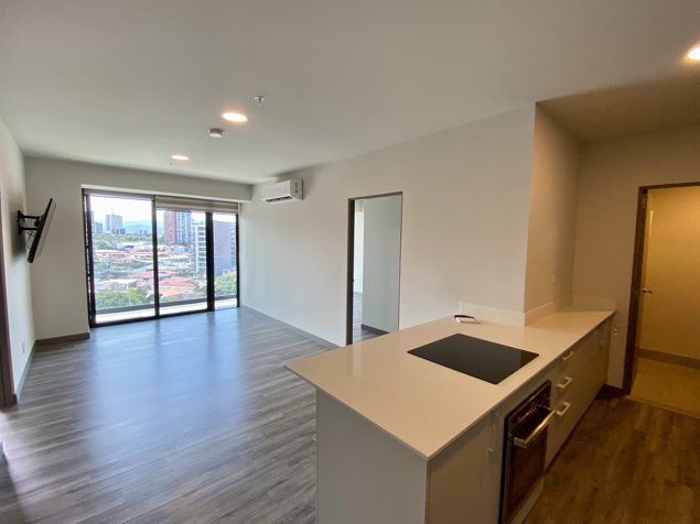Venta Apartamento - Cosmopolitan Tower JB 1262 in Carmen, San José — $367,500 - Photo 2 of 23