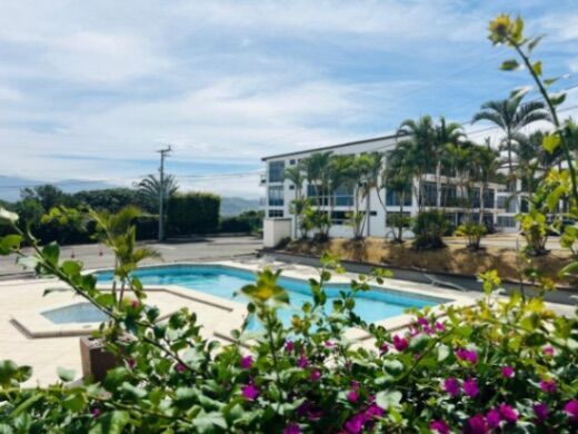 Encantador apartamento ubicado en Condominio Panorama in Piedades, Santa Ana, San José — $133,000