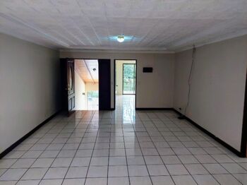 Venta de Casa en Santa Bárbara, Heredia. RAH 25-1675 in Jesús, Santa Bárbara, Heredia — 86 000 000 ₡ - Photo 5 of 10