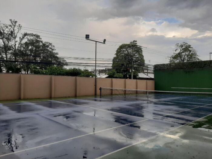 Venta de Amplia y Bella Casa en Escazú / Mls. 25-1433 OFC JB en San Rafael, Escazú, San José — $335,000