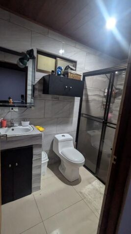 CityMax vende casa en Ciudad Colón  in Colón, Mora, San José — ₡ 105 000 000