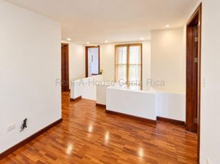 House for Rent in LOS LAURELES-Escazú. RAH 27-892 in San Rafael, Escazú, San José — $2,500 - Photo 5 of 10