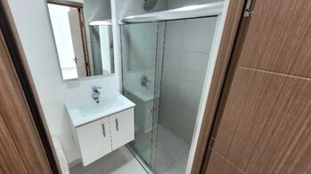 🏡 Apartamento en Alquiler – Bambú Rivera, Tibás in Cinco Esquinas, Tibás, San José — $1,200 - Photo 5 of 22