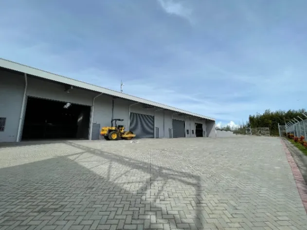 Bodega industrial  en San Nicolás, Cartago — $2,000 - Foto 2 de 5
