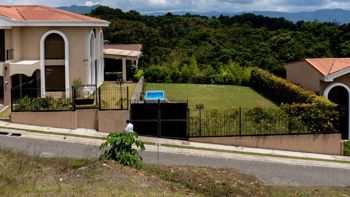 Venta de Lote en Condominio Isabella Del Carmen in Mata de Plátano, Goicoechea, San José — $130,000 - Photo 2 of 14