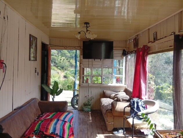 BELLA PROPIEDAD Y 2 CABAÑAS EN SAN IGNACIO DE ACOSTA.  in San Ignacio, Acosta, San José — ₡ 30 000 000