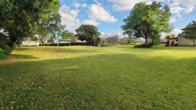 Venta de Lote en Monterán-Curridabat, Granadilla.  in Granadilla, Curridabat, San José — $1,000,000