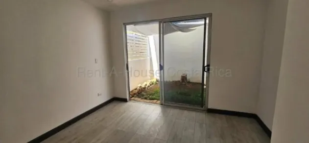 Alquiler casa en Turrucares en Turrúcares, Alajuela — ₡ 500 000 - Foto 2 de 5