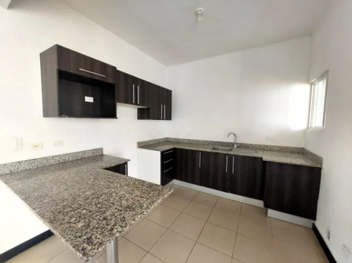 CASA EN VENTA, LA GUÁCIMA ALAJUELA, COD#25-1589 en Guácima, Alajuela — $145,000 - Foto 3 de 11