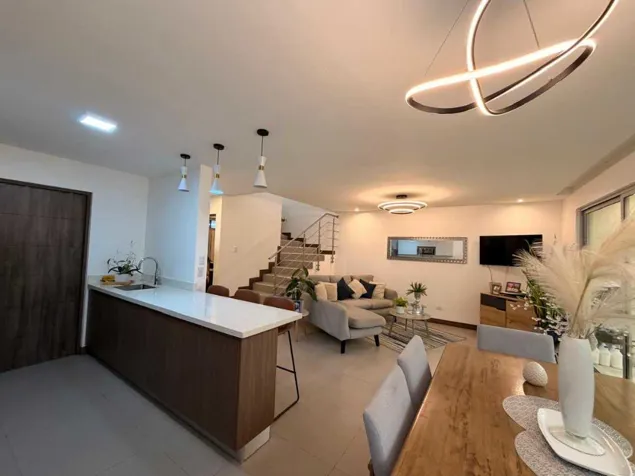 Condominio en San Joaquínde Flores en San Joaquín, Flores, Heredia — ₡ 900 000