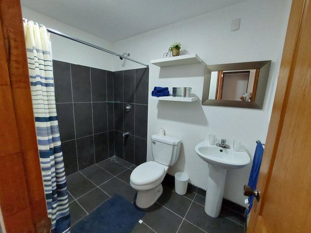 Venta de Apartamento AMUEBLADO en San Fco de Dos Ríos-San José. RAH 26-574 en San Francisco de Dos Ríos, San José — $118,000 - Foto 3 de 6