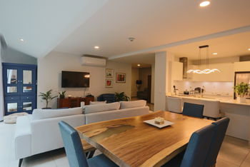 Venta Apartamento Moderno con Jardin en Jardín, Dota, San José — $450,000 - Foto 3 de 26