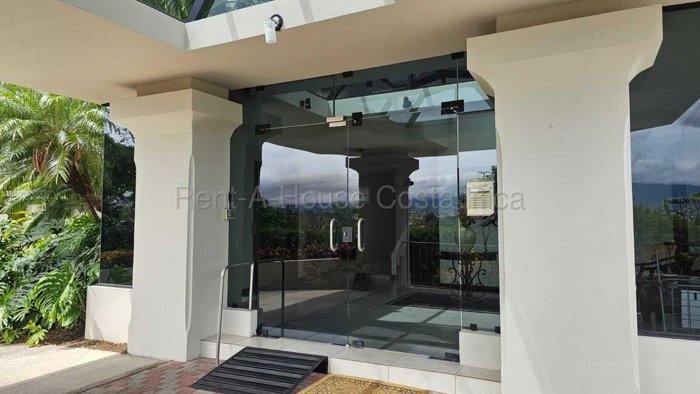 Venta de Apartamento en Escazú-San Rafael. RAH 27-315 in San Rafael, Escazú, San José — $290,000
