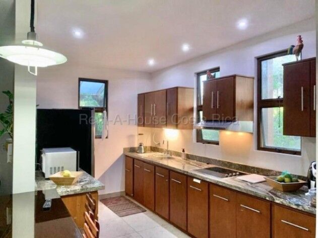 Venta de Casa en Ulloa, Heredia. RAH 26-1652 en Ulloa, Heredia — ₡ 240 000 000